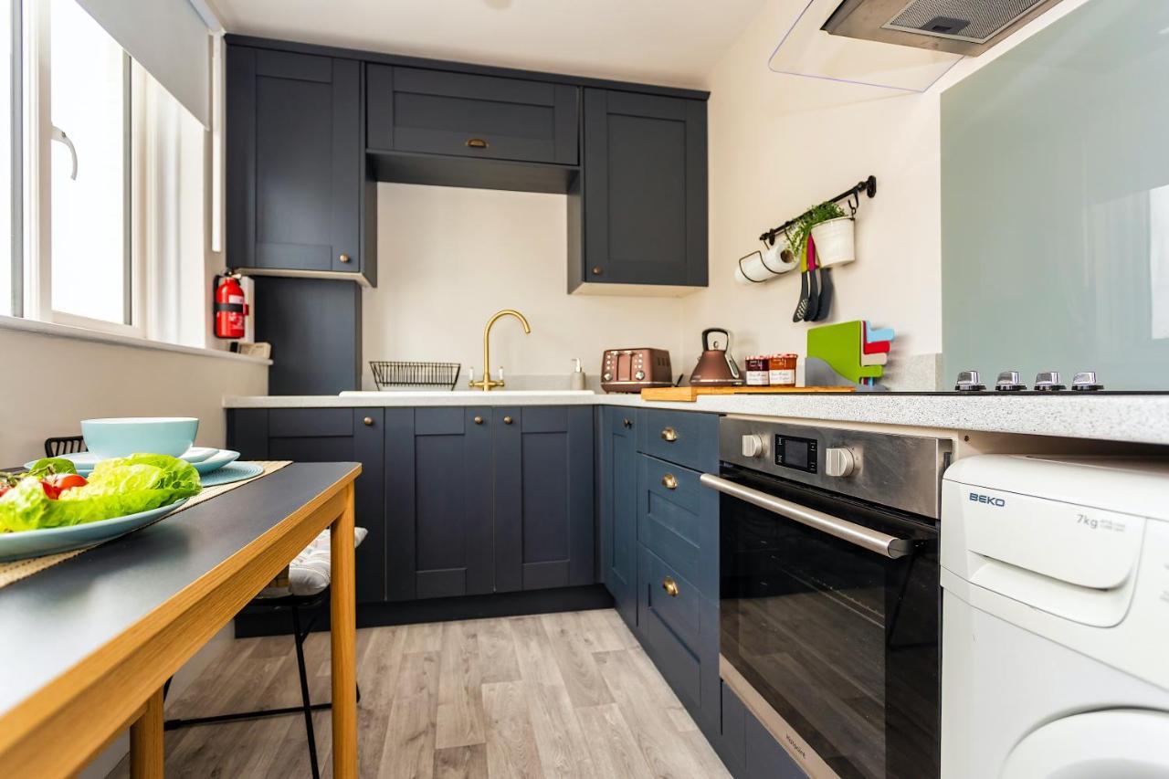 Seagulls Loft, Grove Apartments 伊尔弗勒科姆 外观 照片